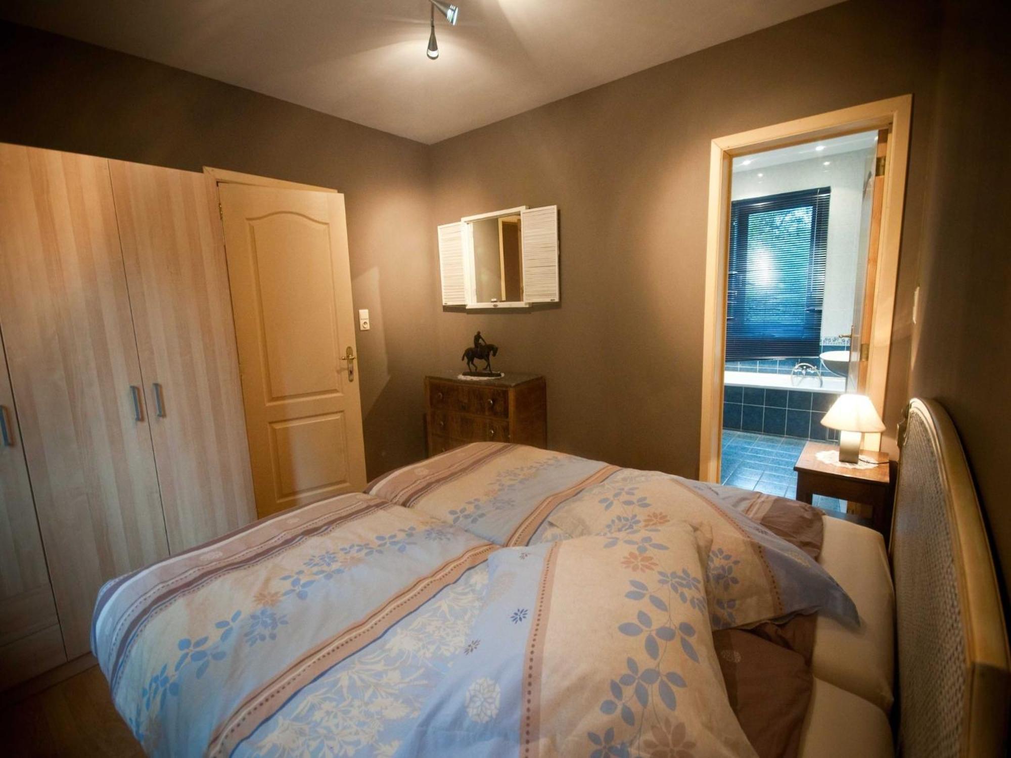 Modern Holiday Home In Stavelot With Fireplace Εξωτερικό φωτογραφία