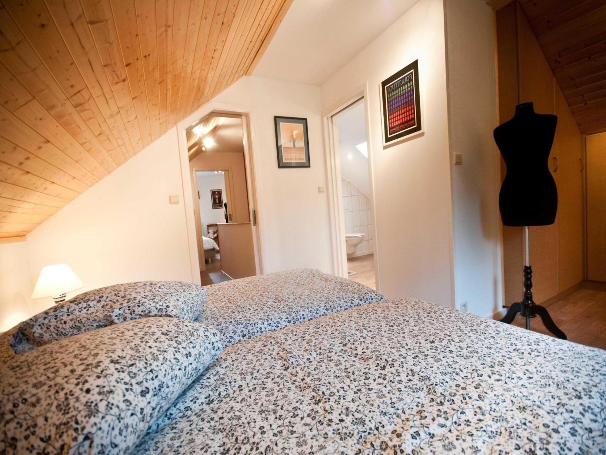 Modern Holiday Home In Stavelot With Fireplace Εξωτερικό φωτογραφία