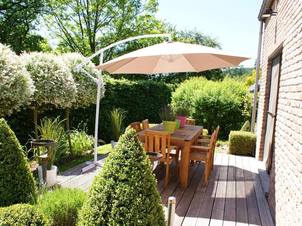 Modern Holiday Home In Stavelot With Fireplace Εξωτερικό φωτογραφία