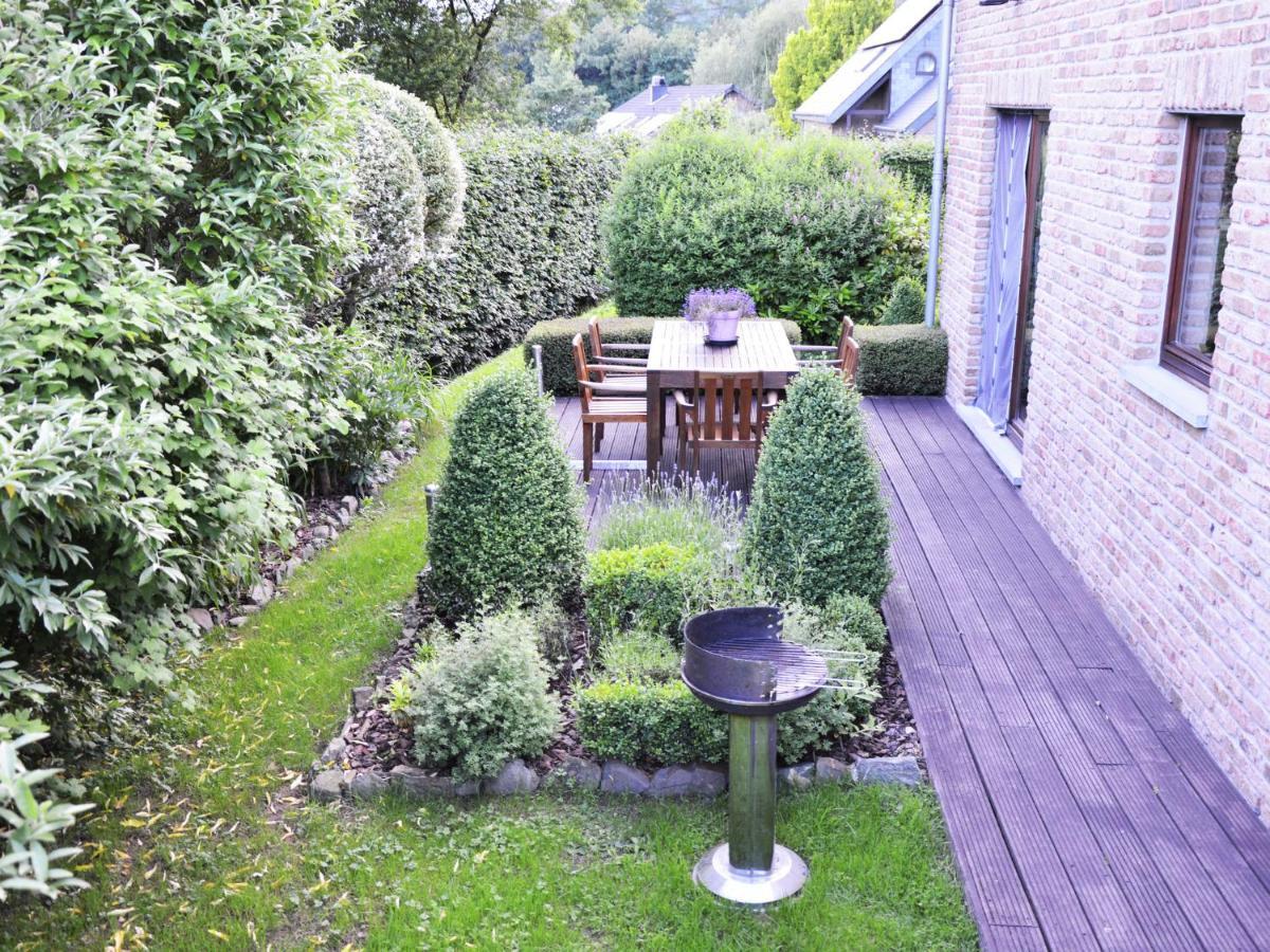 Modern Holiday Home In Stavelot With Fireplace Εξωτερικό φωτογραφία